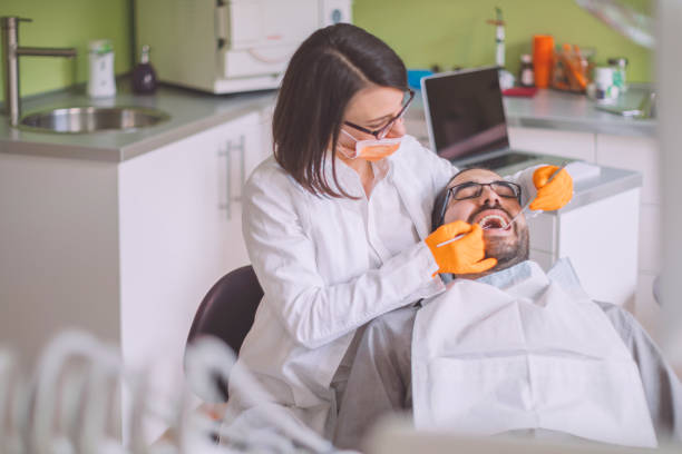 Best Emergency Gum Treatment in Winsted, CT